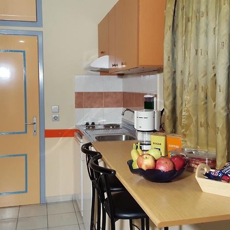 Stella Family Apartments Sindos Ngoại thất bức ảnh