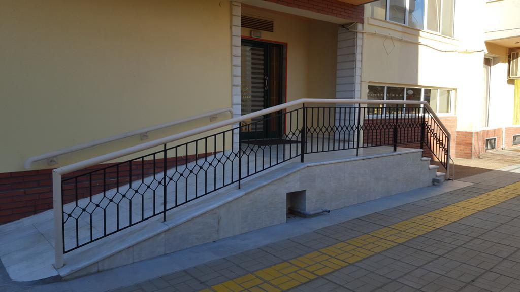 Stella Family Apartments Sindos Ngoại thất bức ảnh