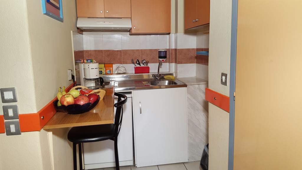 Stella Family Apartments Sindos Phòng bức ảnh