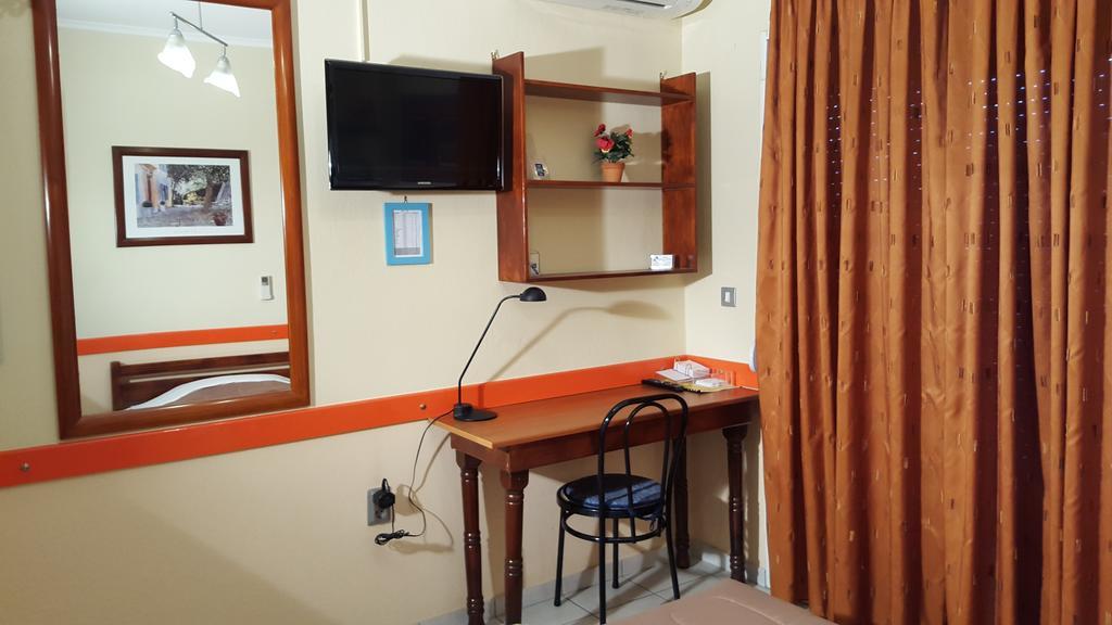 Stella Family Apartments Sindos Phòng bức ảnh